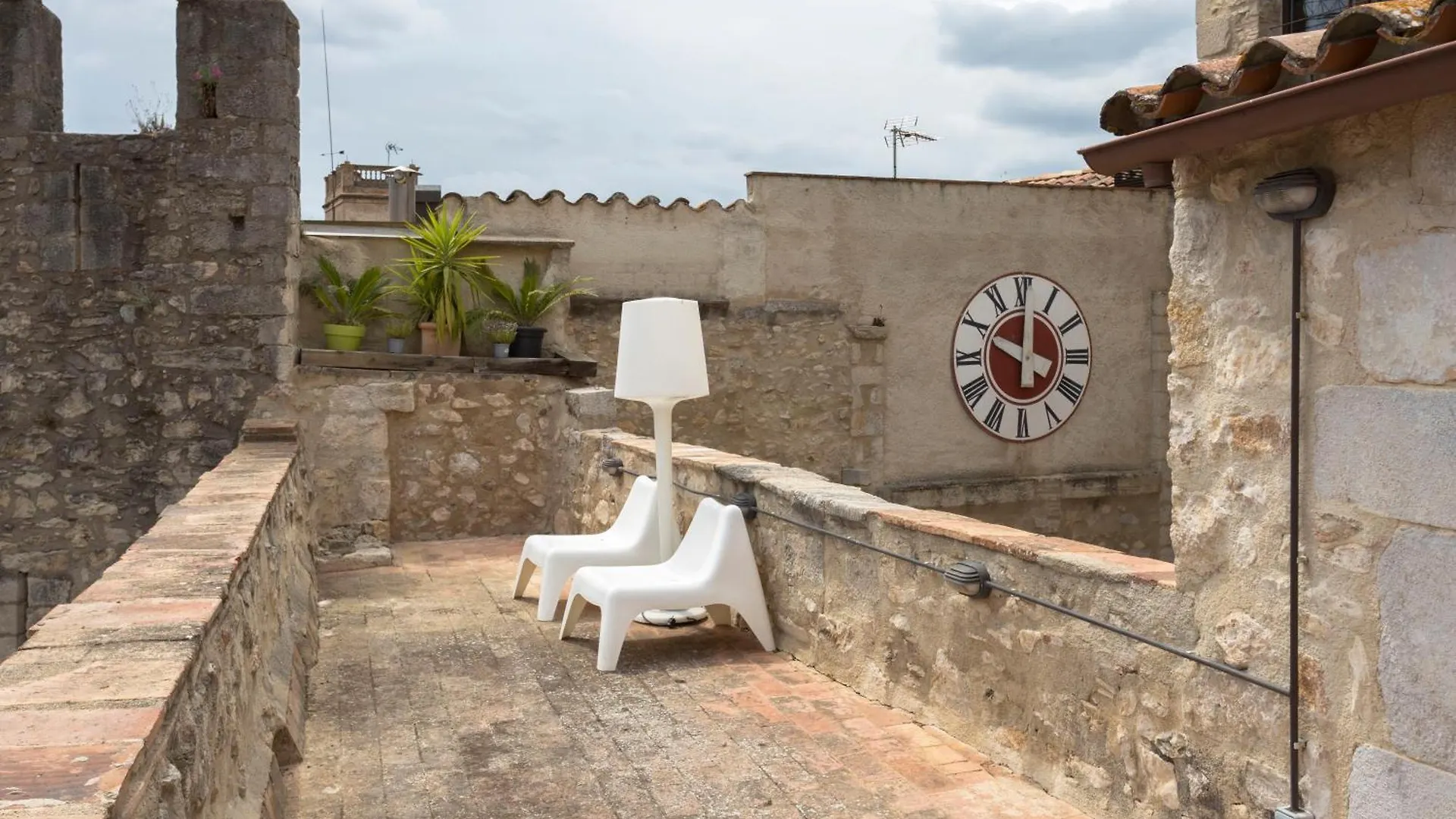 As Palau Dels Alemanys Suites Boutique Monument Girona Lejlighedshotel