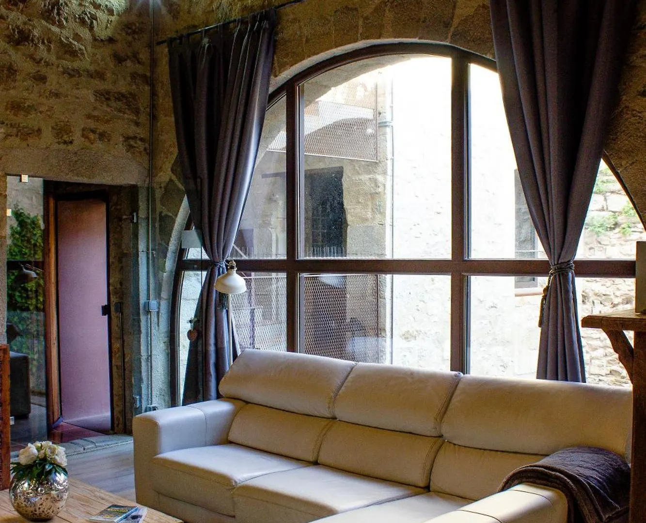 As Palau Dels Alemanys Suites Boutique Monument Girona 3*,