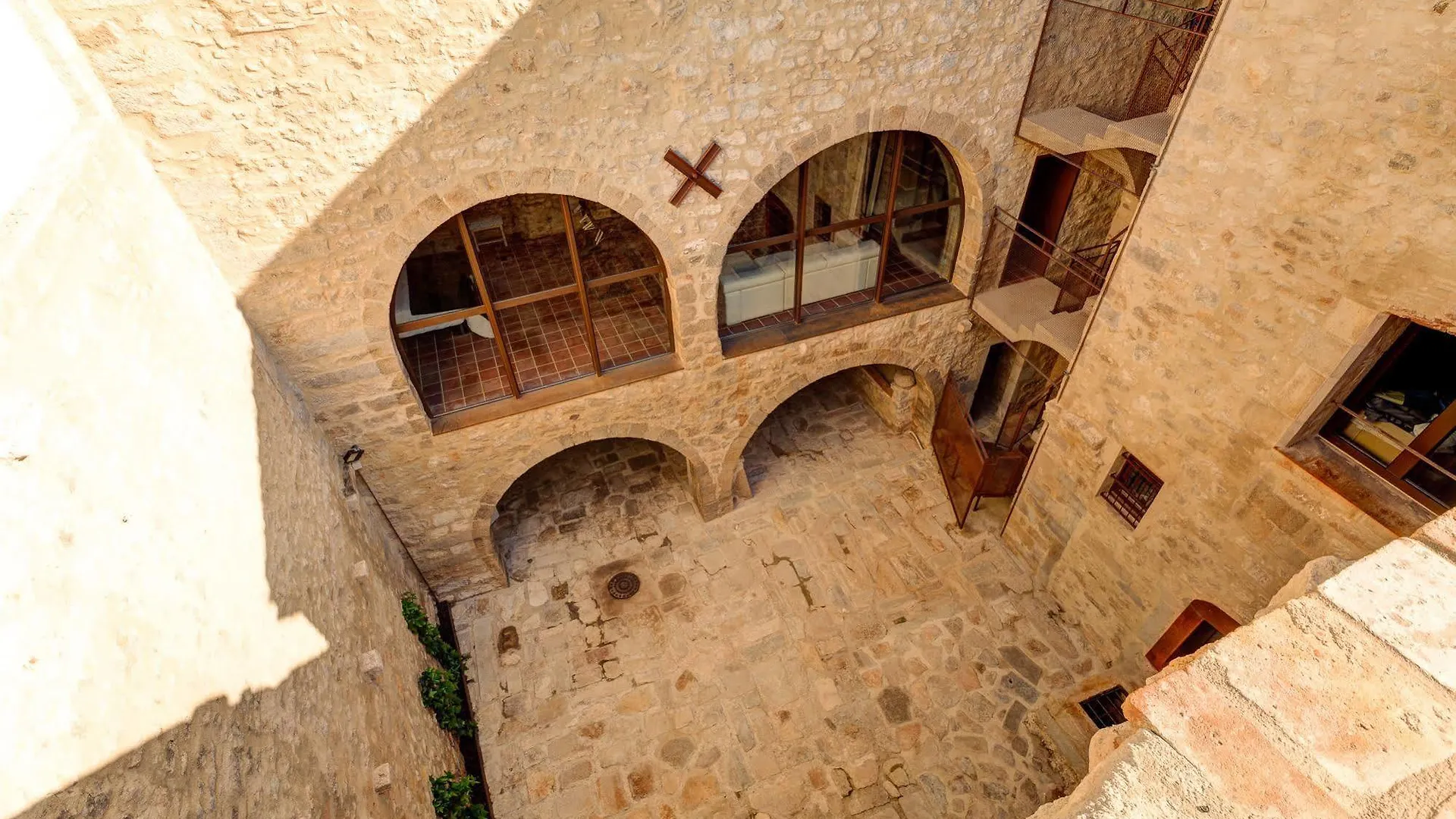 As Palau Dels Alemanys Suites Boutique Monument Girona Lejlighedshotel