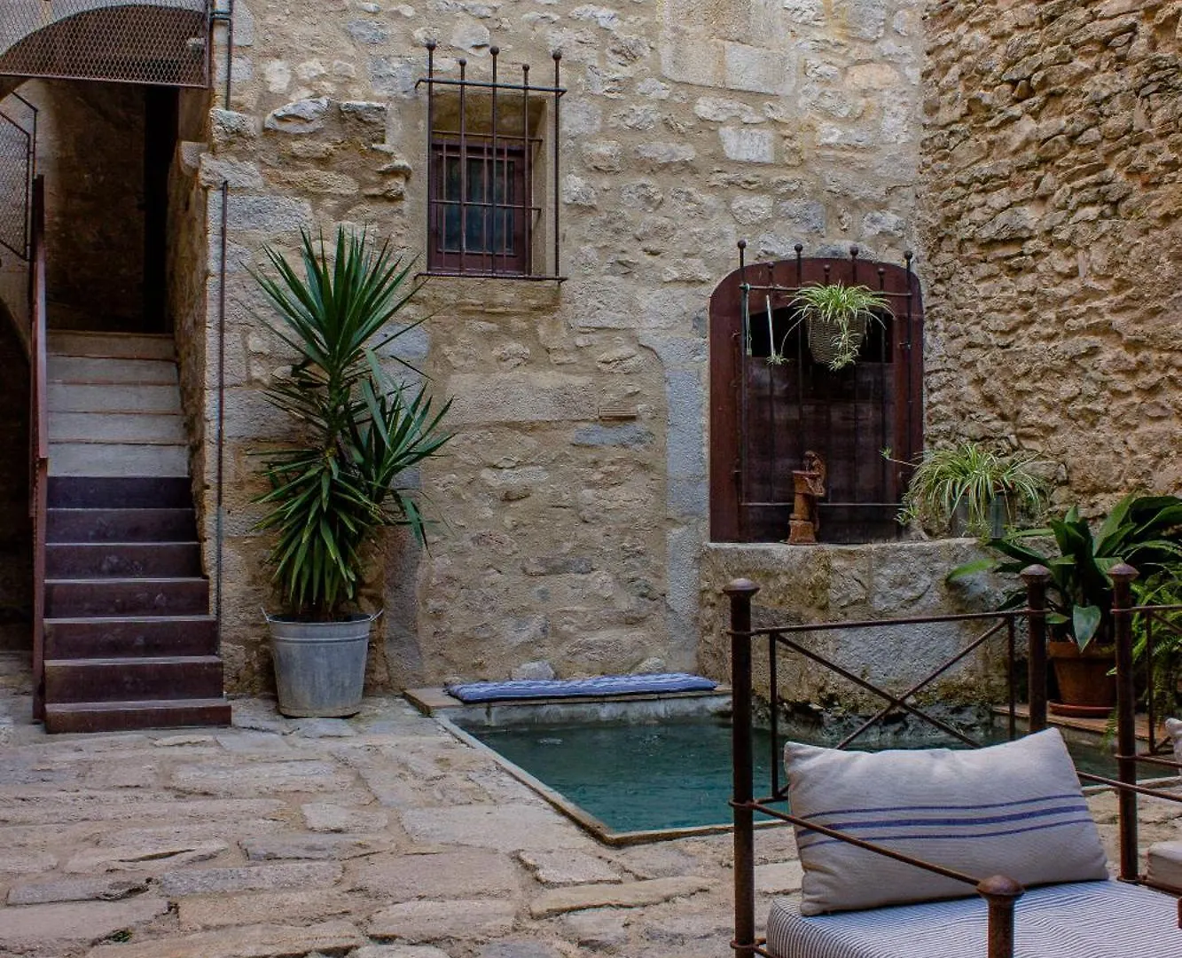 *** Lägenhetshotell As Palau Dels Alemanys Suites Boutique Monument Girona Spanien
